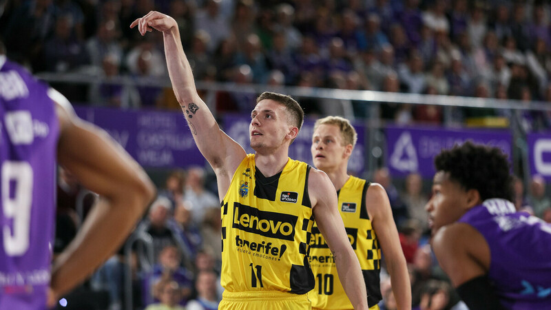 El Lenovo Tenerife suma y sigue: &iexcl;Incontenible en Palencia! (68-89)