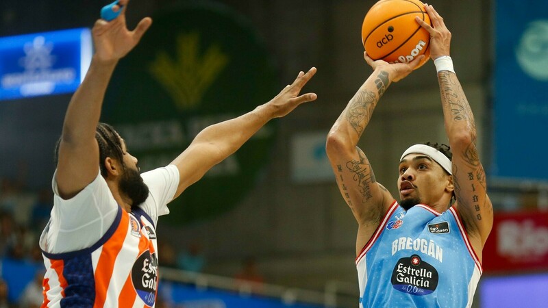 Río Breogán tumba al Leyma Coruña en el último cuarto (96-81)