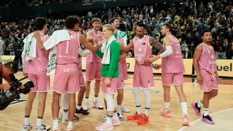 El Joventut toma Miribilla liderada por sus torres Tomic y Pustovyi (79-95)