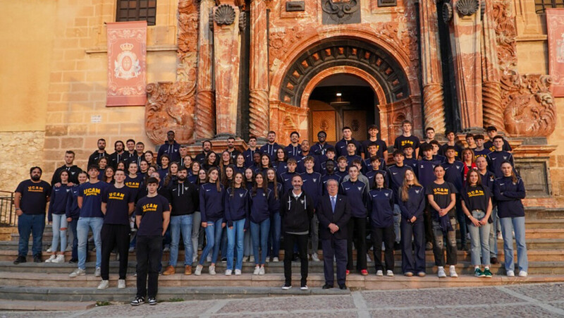 El UCAM Murcia CB peregrina a Caravaca antes de finalizar el Año Jubilar