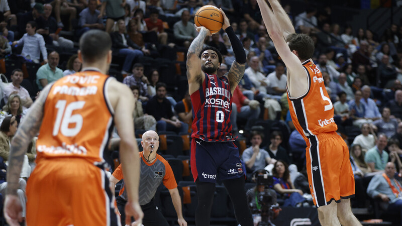 El Valencia B. 125-128 Baskonia iguala el récord de anotación en un partido