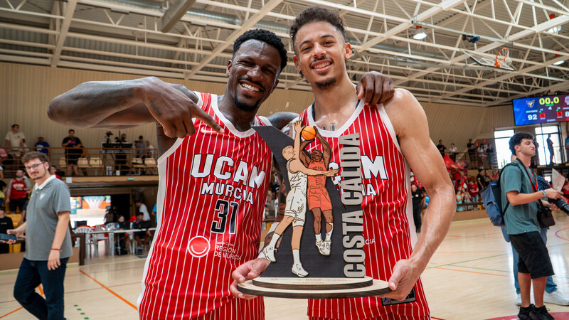 El UCAM Murcia supera al Valencia Basket en un gran último cuarto (92-85)