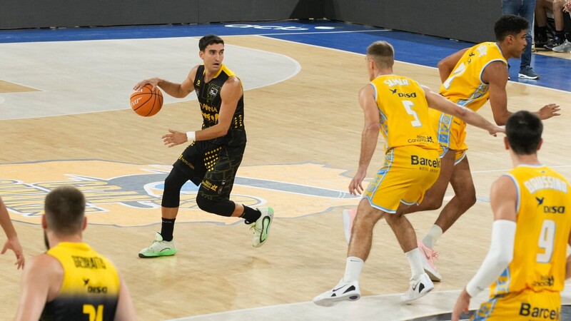 Los laguneros se anotan el primer derbi canario a base de triples (67-89)