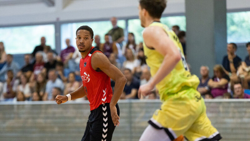 Surne Bilbao Basket se lleva el II Memorial &Ograve;scar Sol&eacute; (82-95)