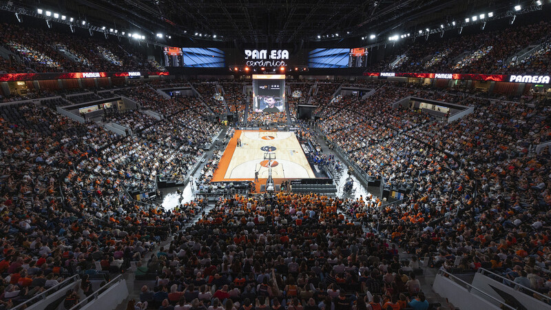 14.818 espectadores en el Roig Arena, r&eacute;cord en un estreno acb