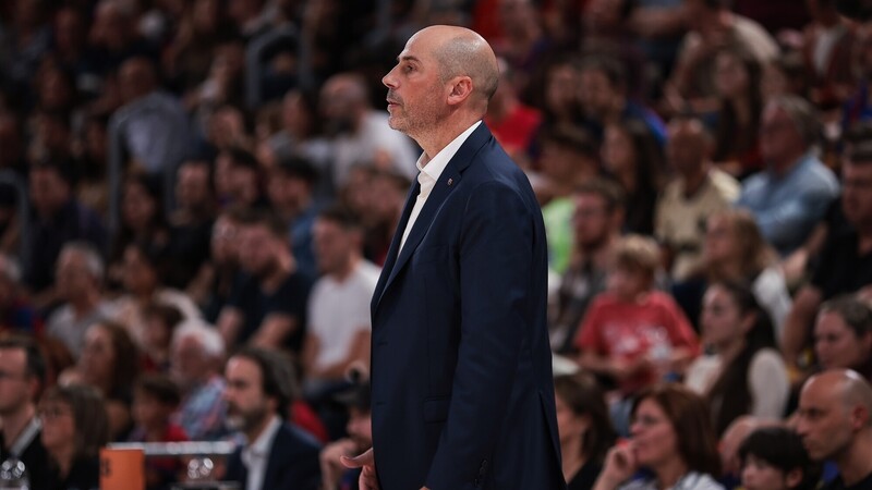 Joan Pe&ntilde;arroya deja de ser entrenador del Bar&ccedil;a