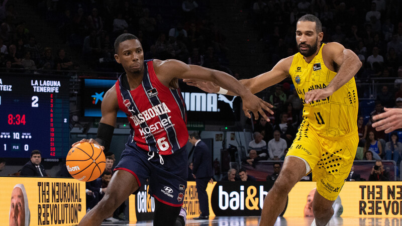 El Baskonia le remonta al l&iacute;der con un tercer cuarto apabullante (89-79)