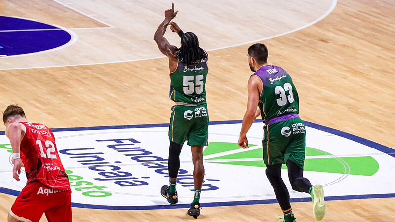 El Unicaja logr&oacute; un triunfo holgado frente el BAXI Manresa (105-82)