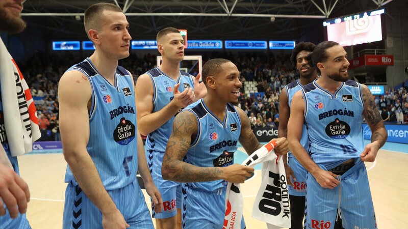 El R&iacute;o Breog&aacute;n pasa por encima del Recoletas Salud Burgos (105-78)