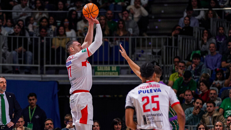 Beqa Burjanadze y William Howard, lesionados con sus selecciones