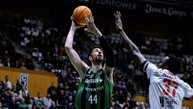Ante Tomic ya es el 2&ordm; m&aacute;ximo reboteador de la historia del Asisa Joventut