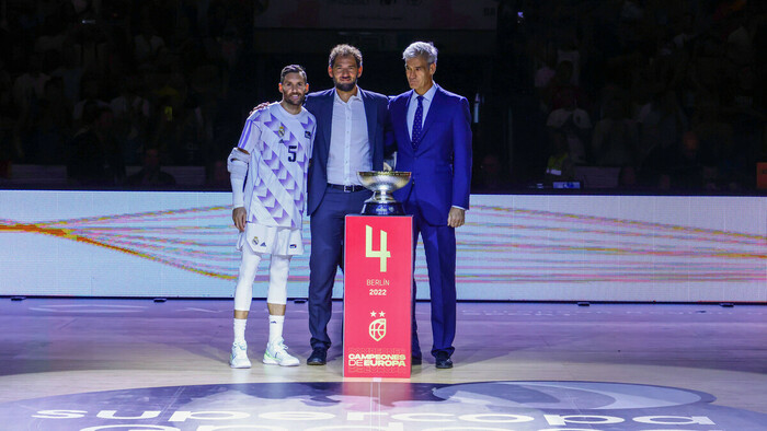 Homenaje a los campeones del Eurobasket